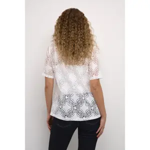 Blusa feminina CULTURE Henriette Olu image-4