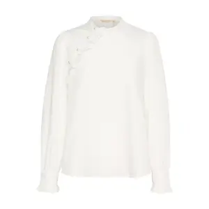 Women's blouse CULTURE Lio Iris image-0