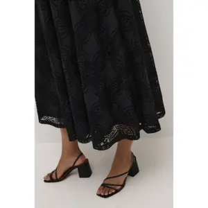 Pleated skirt for women CULTURE Olu image-5