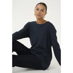 Saltador feminino CULTURE Aio Annemarie image-5