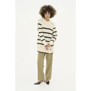 Saltador feminino CULTURE Sabo Kimmy image-1