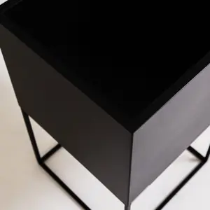 Metal plant pot CUSTOM FORM Palmus image-4