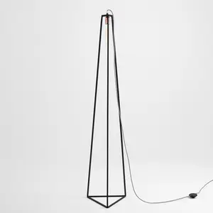 Lampadarium trymetryczny CUSTOM FORM image-1