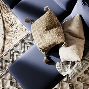 Sofa CUSTOM FORM Posh P image-4