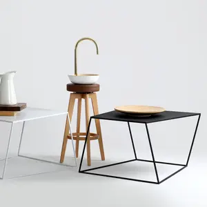 Coffee table CUSTOM FORM Zak Metal 80 cm image-5