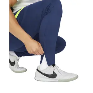 Pantalón de chándal Nike Dri-FIT Strike image-4