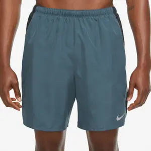 Short Nike Challenger image-1
