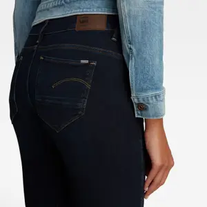 Pantalones pitillo de mujer G-Star Arc 3D image-3