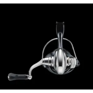 Carrete con freno delantero Daiwa Certate G24LT4000DCXH ARK image-1