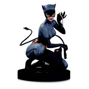 Figurine - Catwoman by Stanley Artgerm Lau DC Direct DC Designer Series image-0