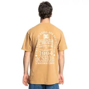 T-shirt DC Shoes Line Up image-4