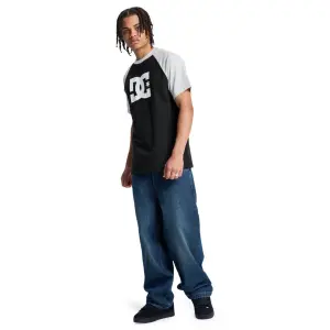T-shirt DC Shoes Corpo Raglan image-4
