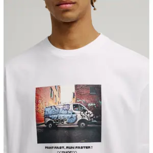 T-shirt DC Shoes Painted Van image-6