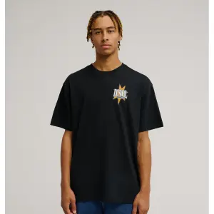 T-shirt DC Shoes Huge Starz image-2