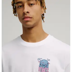 T-shirt DC Shoes Safety Skull image-6