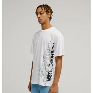 T-shirt DC Shoes Throw Up image-4