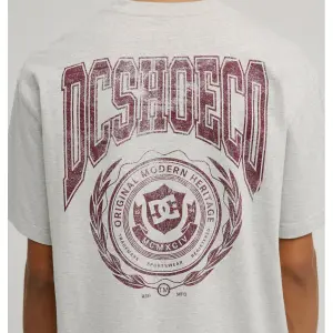 T-shirt DC Shoes Honor Badge image-6