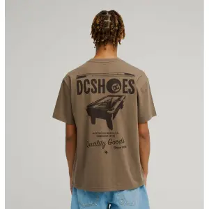 T-shirt DC Shoes Pool Table image-4