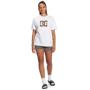 T-shirt femme DC Shoes Star Boyfriend image-3