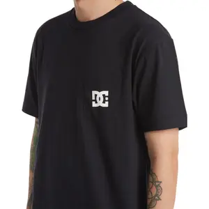 T-Shirt DC Shoes Star Pocket image-6