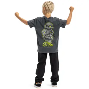 Kid's T-shirt DC Shoes Laugh Stack image-3