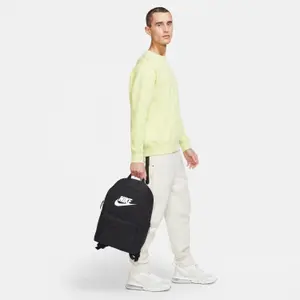 Backpack Nike heritage image-2