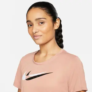 T-shirt femme Nike Dri-FIT Swoosh run image-5