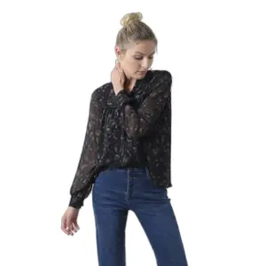 Women's blouse Deeluxe Elsa image-0