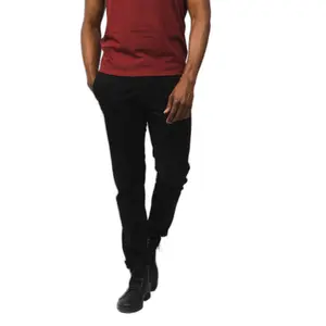 Pantalon chino Deeluxe Skilo image-0