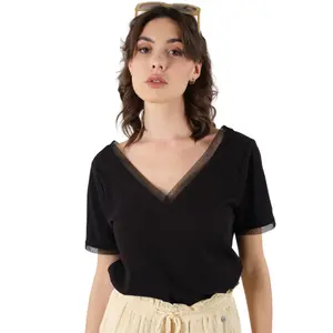 T-Shirt Frau Deeluxe Aiyana image-0