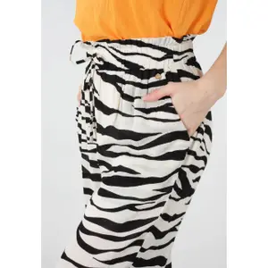 Damenhosen Deeluxe Beatina image-4