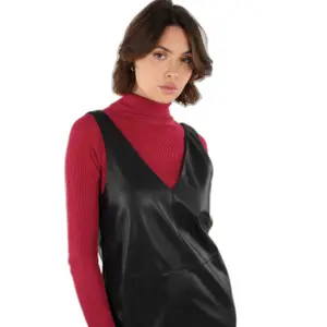 Vestuário feminino Deeluxe Freija image-3