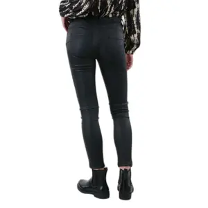 Pantalones de mujer Deeluxe Lyzie image-3