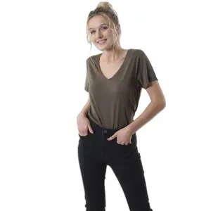 T-shirt femme Deeluxe Glowy image-0