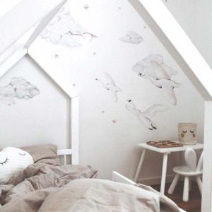 deko-n-nnm-069-m-stickers-voor-baby-s-dekornik-swans-magic-is-everywhere-wit-beige