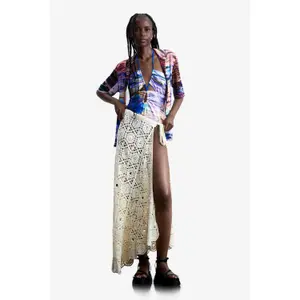 Paréo longo em crochê mulher Desigual image-3