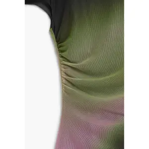 T-shirt de mulher Desigual Cracovia image-2