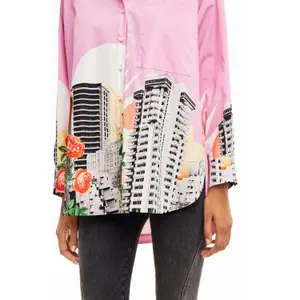 Blusa collage oversize de mujer Desigual image-2