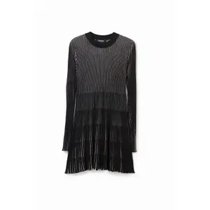 Vestido corto en tejido acanalado Desigual image-0