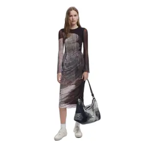 product/d/e/desigual_25wwvk01-6044_gris_1.jpg