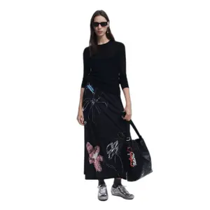 product/d/e/desigual_25wwvk25-2000_negro_2.jpg