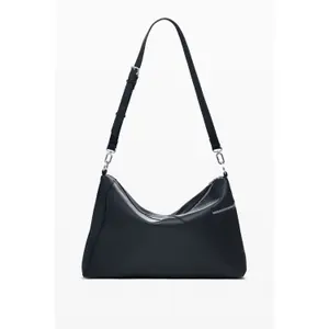 Women's shoulder Bag Desigual Half Logo Leiria 2.0 image-2