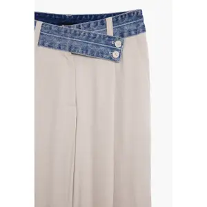 Pantaloni da donna Desigual Isis image-4