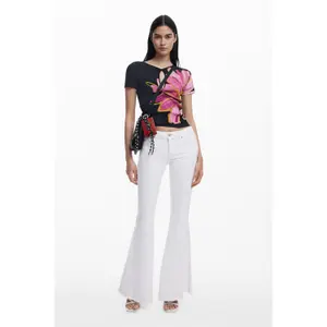 T-shirt femme Desigual Dublin image-1