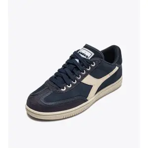 Δερμάτινα αθλητικά παπούτσια Diadora Suede image-1