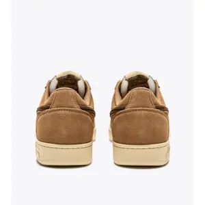 Suwedowe sneakersy Diadora Magic Low image-3