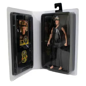 Figurine Diamond Select Toys Cobra Kai Johnny Lawrence SDCC 2022 Exclusive image-1