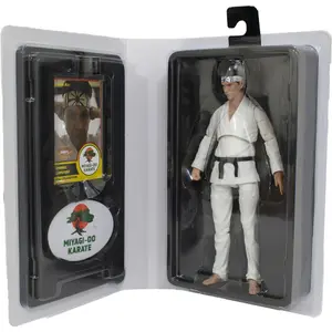 Figurine Diamond Select Toys Cobra Kai Daniel Larusso SDCC 2022 Exclusive image-1