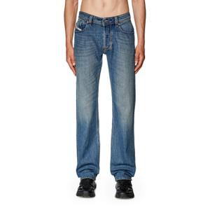 Jeans dritti Diesel Larkee image-1