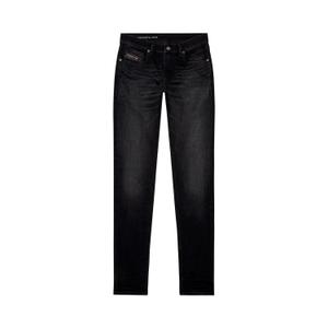 product/d/i/diesel_a03558-09h32-02-32_black_1.jpg